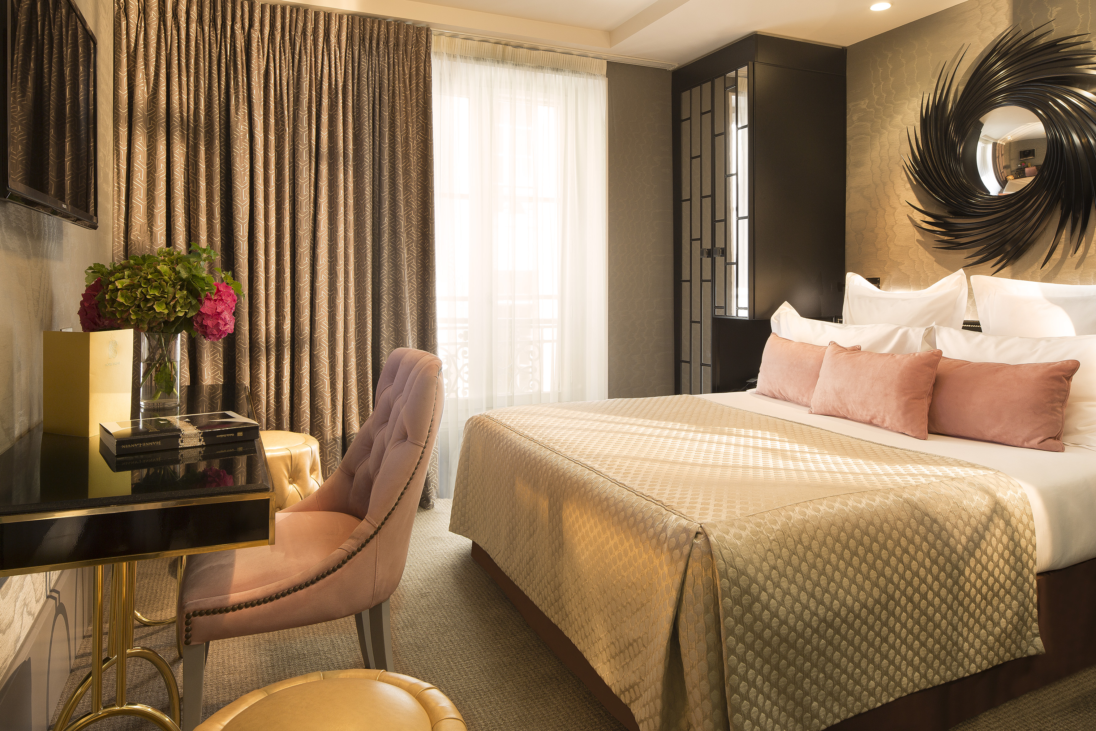 Romantic Paris Getaway